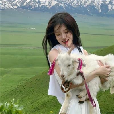 使用下方 20 个影片名，按顺序一一对应，不要改动片名文字，只根据片名和括号内类型提示来虚构全新的故事内容： 白粉飞 第五季 姆明山谷 第二季 蛊惑主妇 追梦的山里娃 记忆净土 璀璨情诗 名侦探柯南：天空的遇难船 世界上最伟大的父亲 众神之怒 维斯珀 时间浪人之爱你一大跳 黄宝石 两傻大战化身博士 #居酒屋新干线 她们的正义之声 烽火怪客 最完美 少林传人粤语 造物的奇迹 狂人